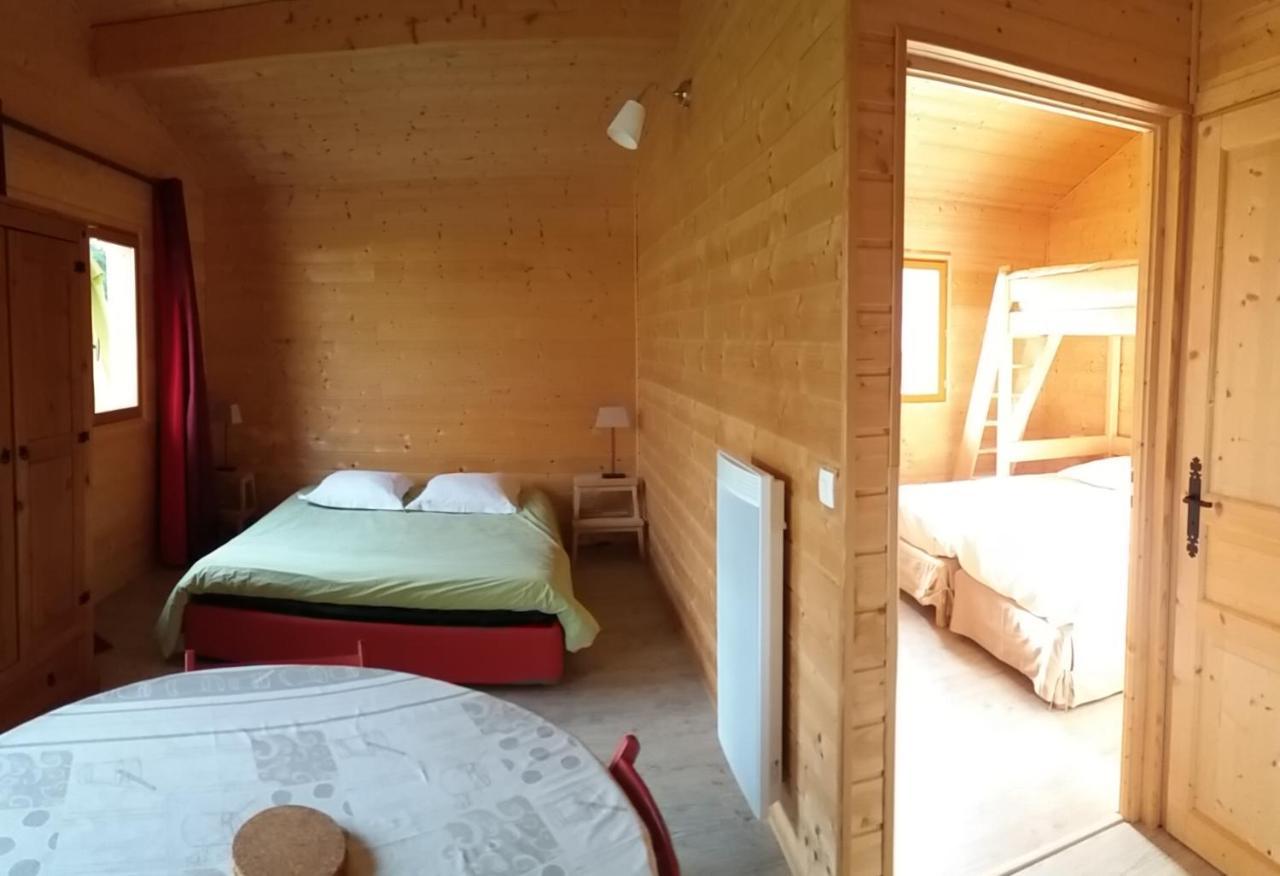 Gites De La Croisee Des Chemins - Piscine Chauffee - Spa, Hammam Et Sauna Izeaux Buitenkant foto