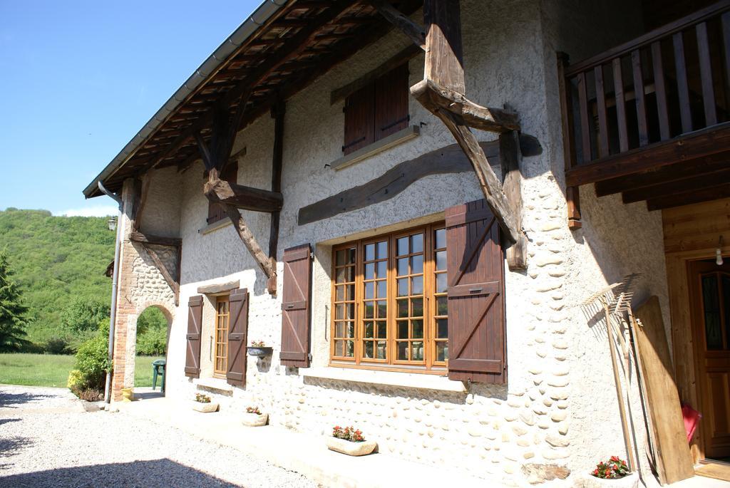 Gites De La Croisee Des Chemins - Piscine Chauffee - Spa, Hammam Et Sauna Izeaux Buitenkant foto